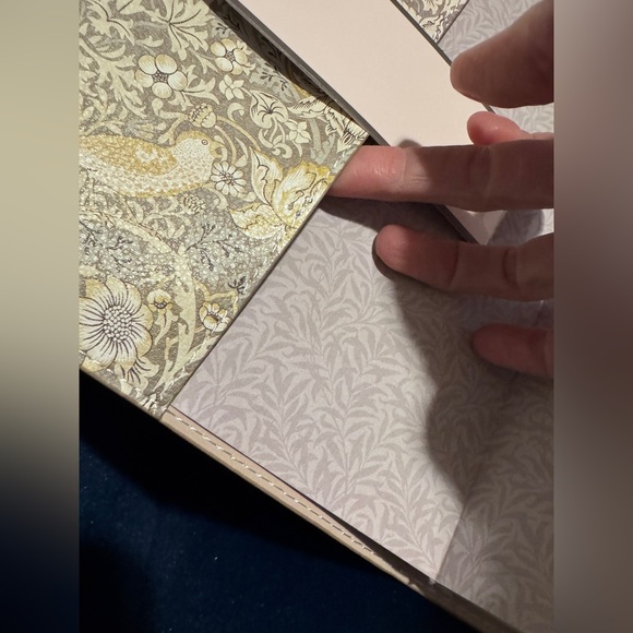 Morris & Co. Faux Leather Reusable Journal Cover & 200 lined page journal 7x10” - Picture 3 of 7